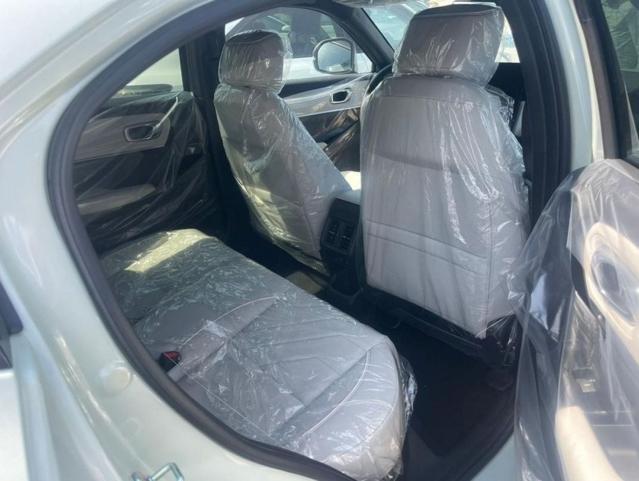 هوندا e:NS1 2023 Honda E:NS1 Electric Engine Full option Automatic Zero KM