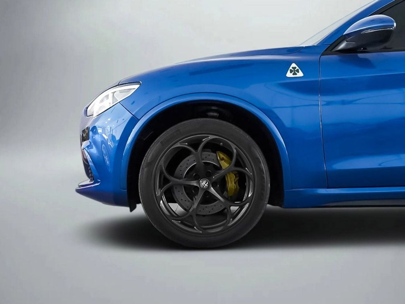 Alfa Romeo Stelvio Quadrifoglio 2.9L (503 HP)