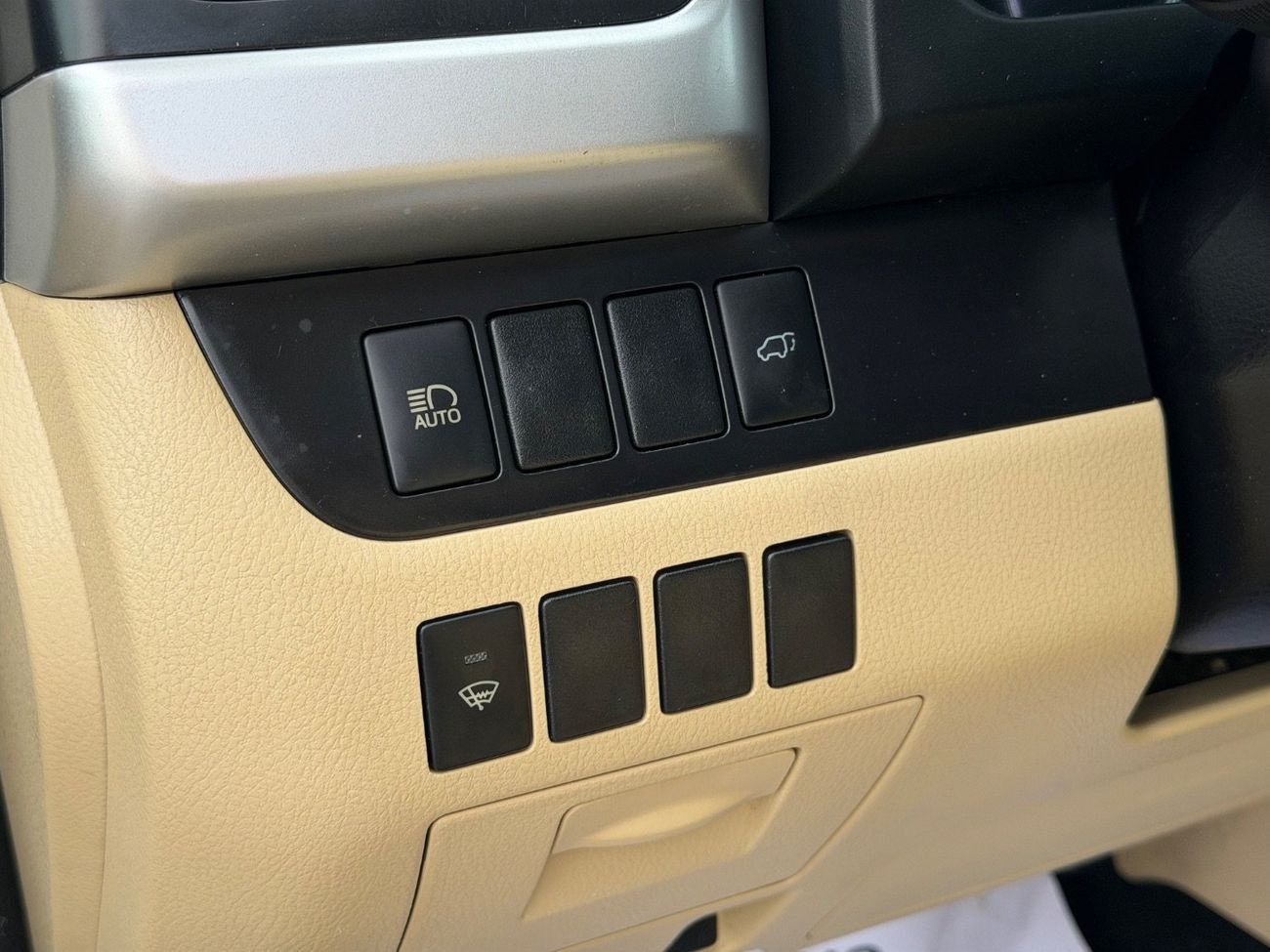 Toyota Highlander 2018 TOYOTA HIGHLANDER XLE HYBRID FULL OPTIONS IMPORTED FROM USA