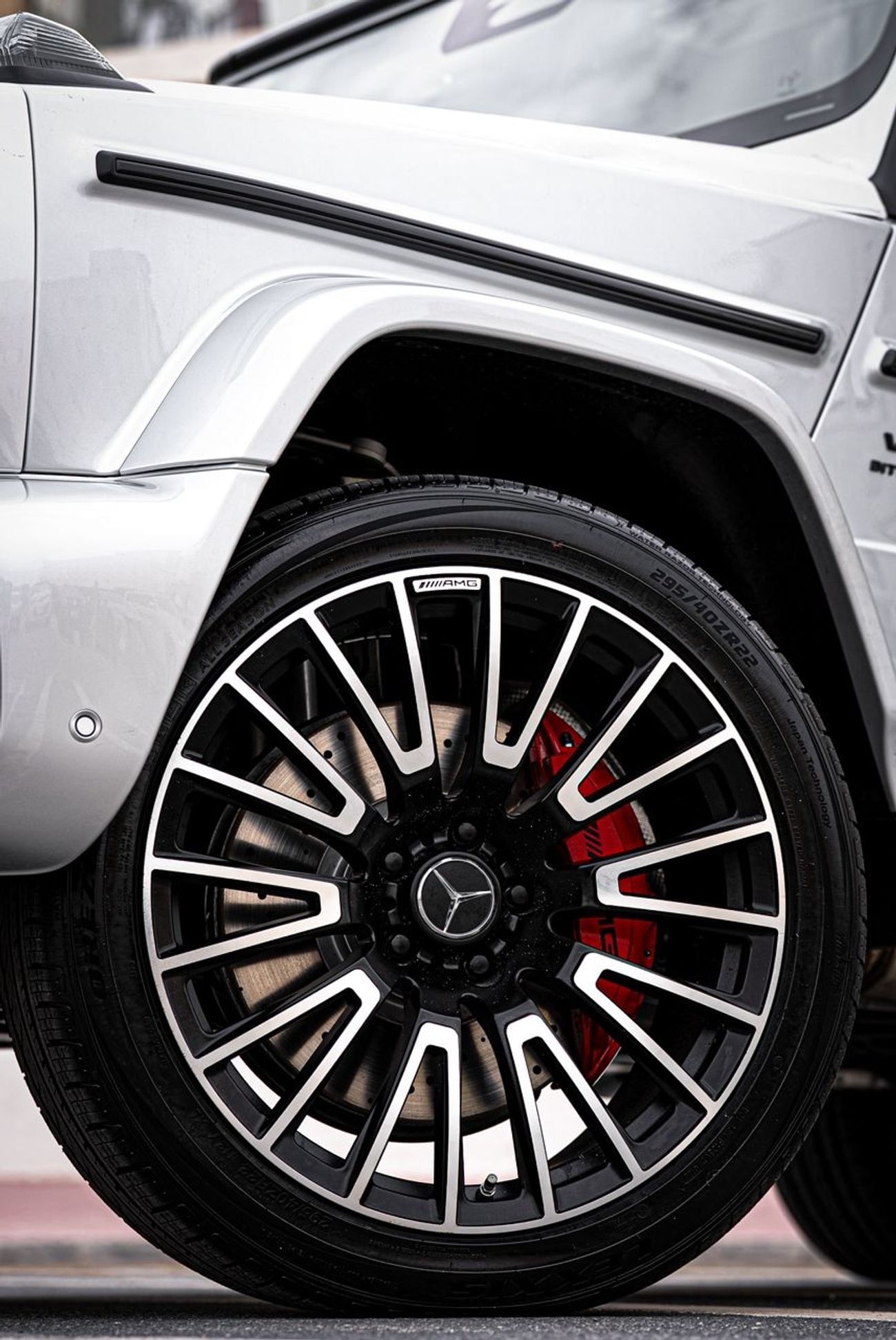 Mercedes-Benz G 63 AMG BRAND NEW CAR