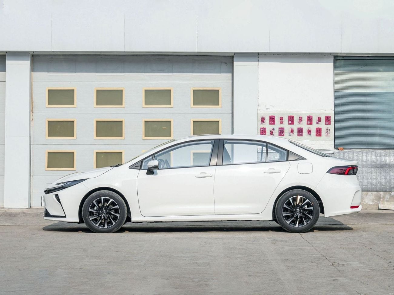 تويوتا كورولا TOYOTA COROLLA LIMITED NEW SHAPE HYBRID 2026 MODEL
