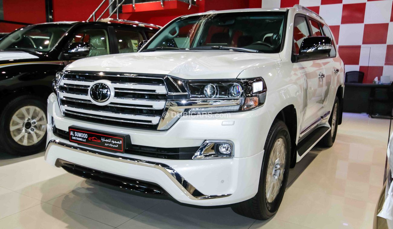 Toyota Land Cruiser GXR White Edition 4.6L V8