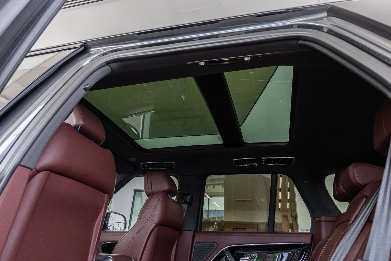 Land Rover Range Rover HSE P530 Range Rover VOGUE / HSE / P530 V8 / UNDER 5 YEARS WARRANTY AND SERVIC HISTORY FROM ALTAYER