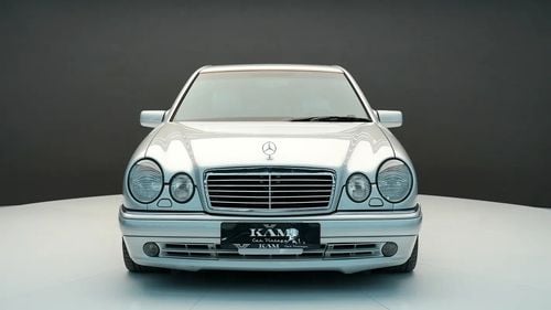 Mercedes Benz E500 E50 AMG (W210)