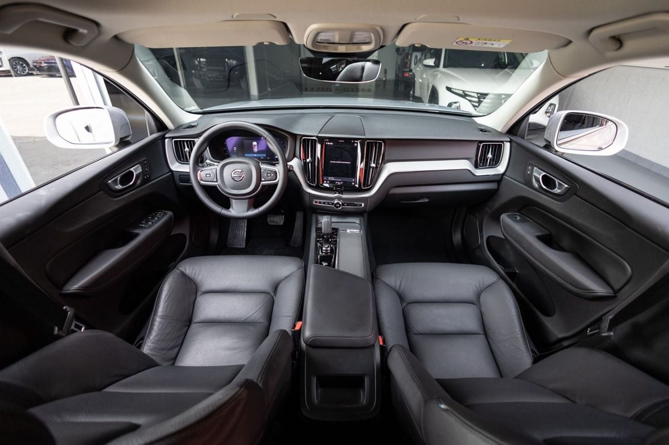 Volvo XC60 ULTIMATE BRIGHT 2024 Volvo XC60 B5 Core GCC | Agency Warranty