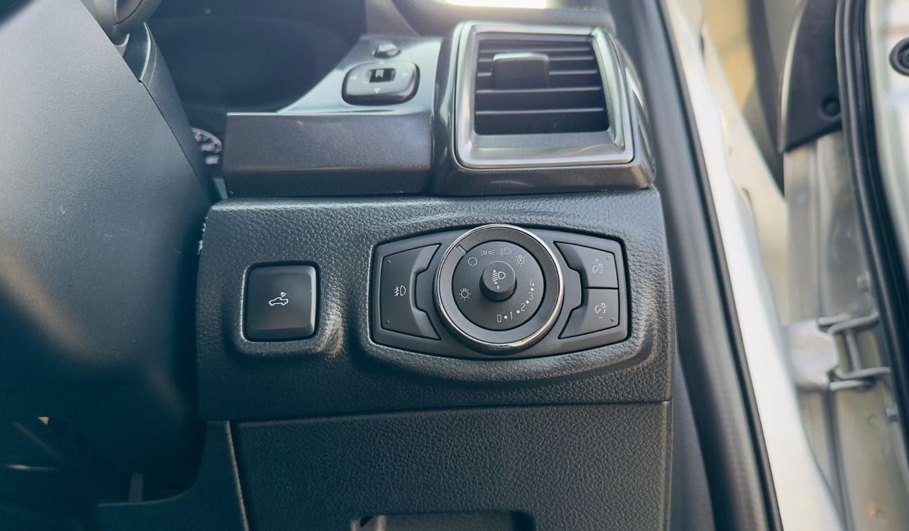 Ford Ranger PREMIUM BULL BAR | RHD | 2.0L DIESEL ENGINE | (AT) | 2020 | REAR VIEW CAMERA | BOOT SHUTTER