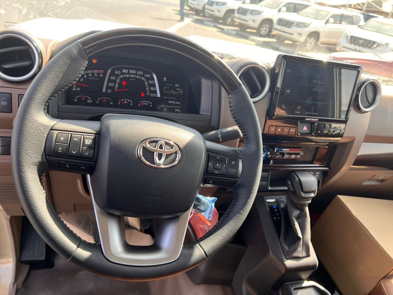 تويوتا لاند كروزر بيك آب Toyota Land Cruiser 79 Single Cab 2.8 AT 2025