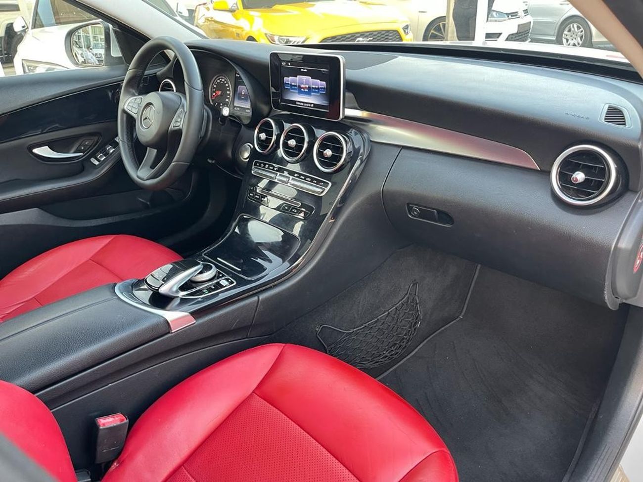 مرسيدس بنز C 200 AMG باك