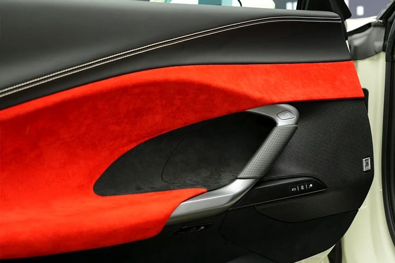 Ferrari 296 GTB 3.0T V6 PHEV