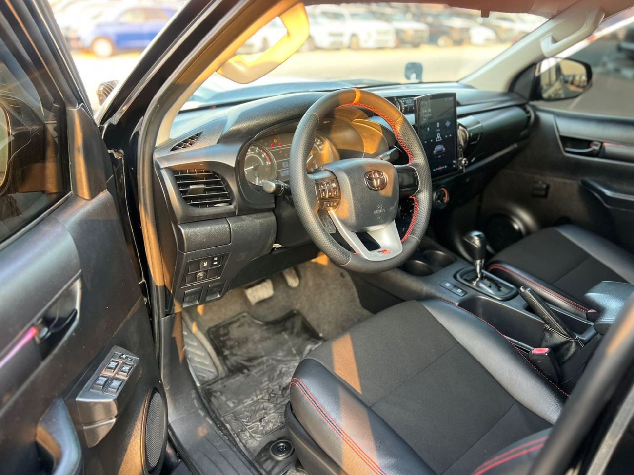 Toyota Hilux Toyota Hilux 2021Model 2.7 v4 Engine Fuel.Petrol Revolution Edition .off Road package full option. B