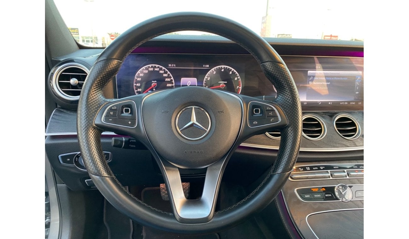 Mercedes-Benz E300 Std