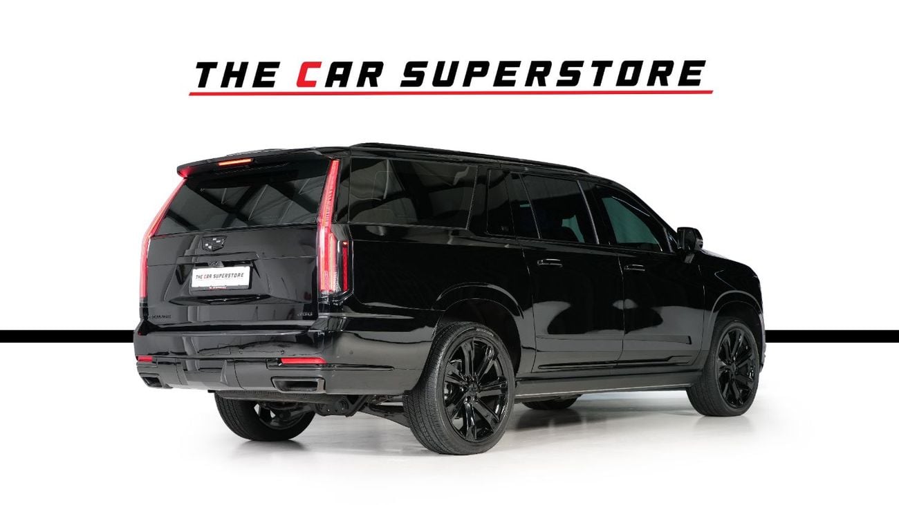 Cadillac Escalade  ESV- GCC- new shape-low mileage- Agency warranty and service