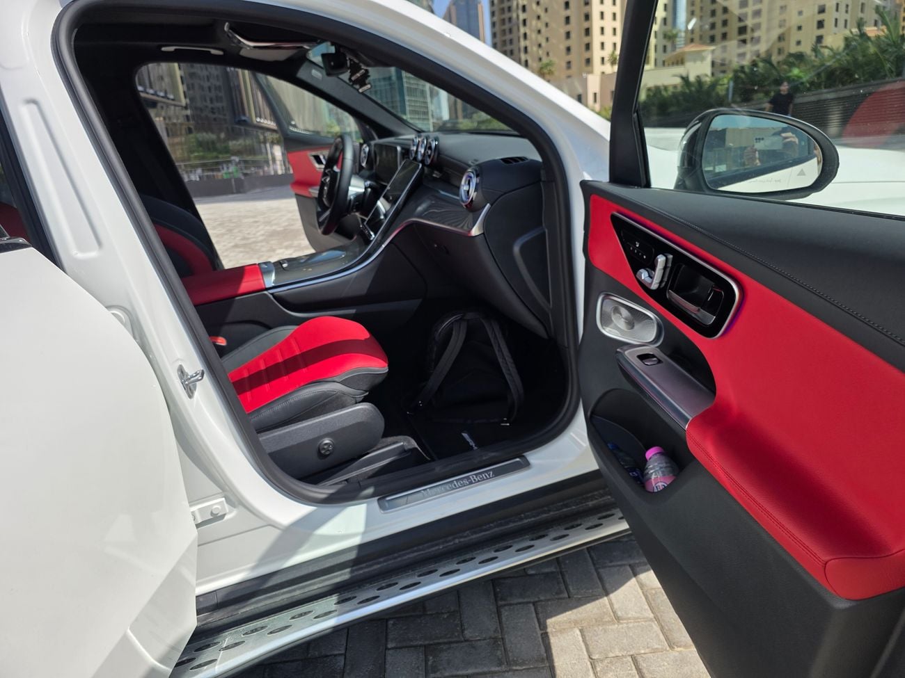 Mercedes-Benz GLC 300 e 300 GLC AMG