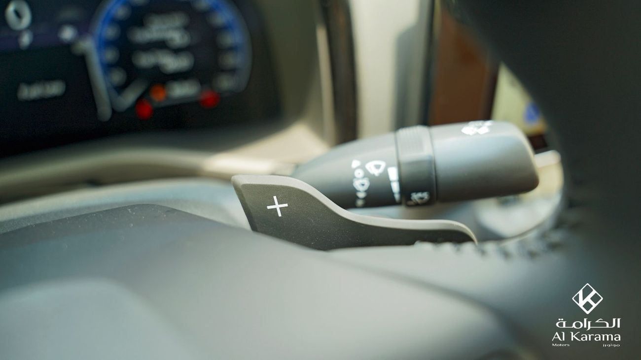 تويوتا كامري LUMIERE HEV - 2.5L Hybrid | 360 Camera | Seat Memory Ventilation | Radar Based Cruise Control