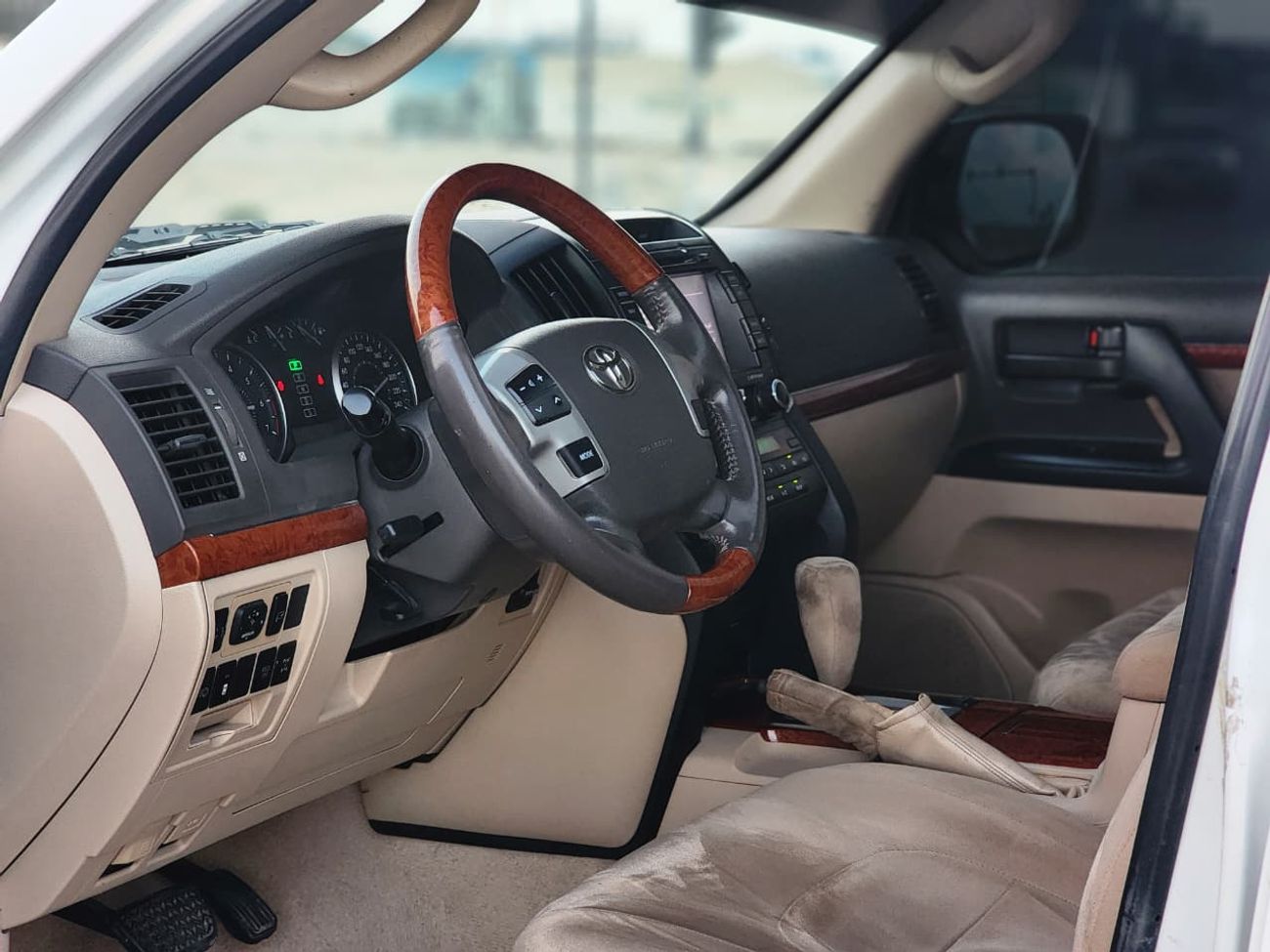 تويوتا لاند كروزر