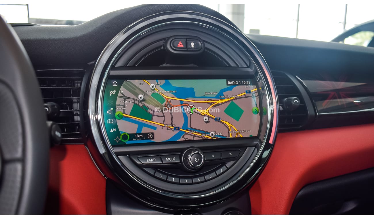 Mini Cooper S hatchback 5 doors with JCW kit