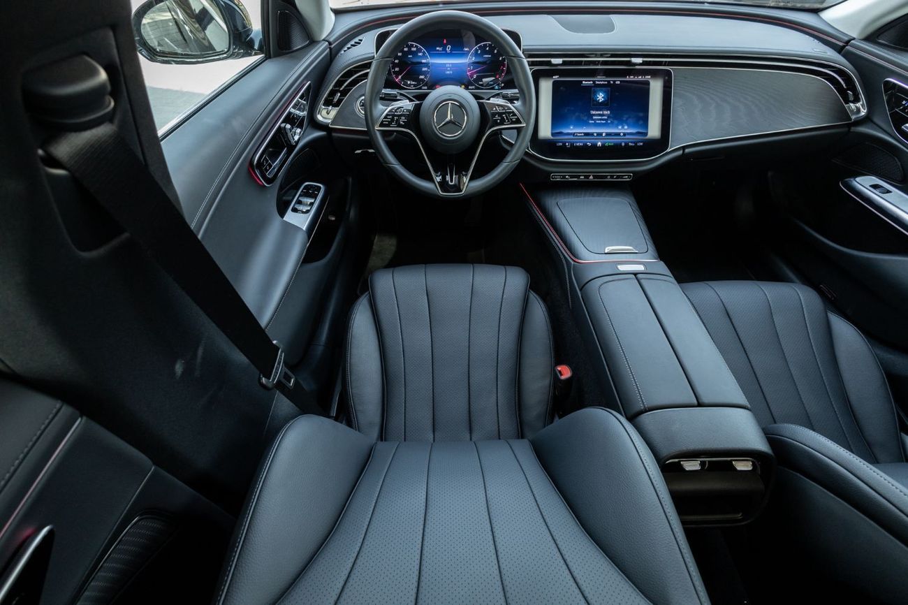 Mercedes-Benz E200 2.0L