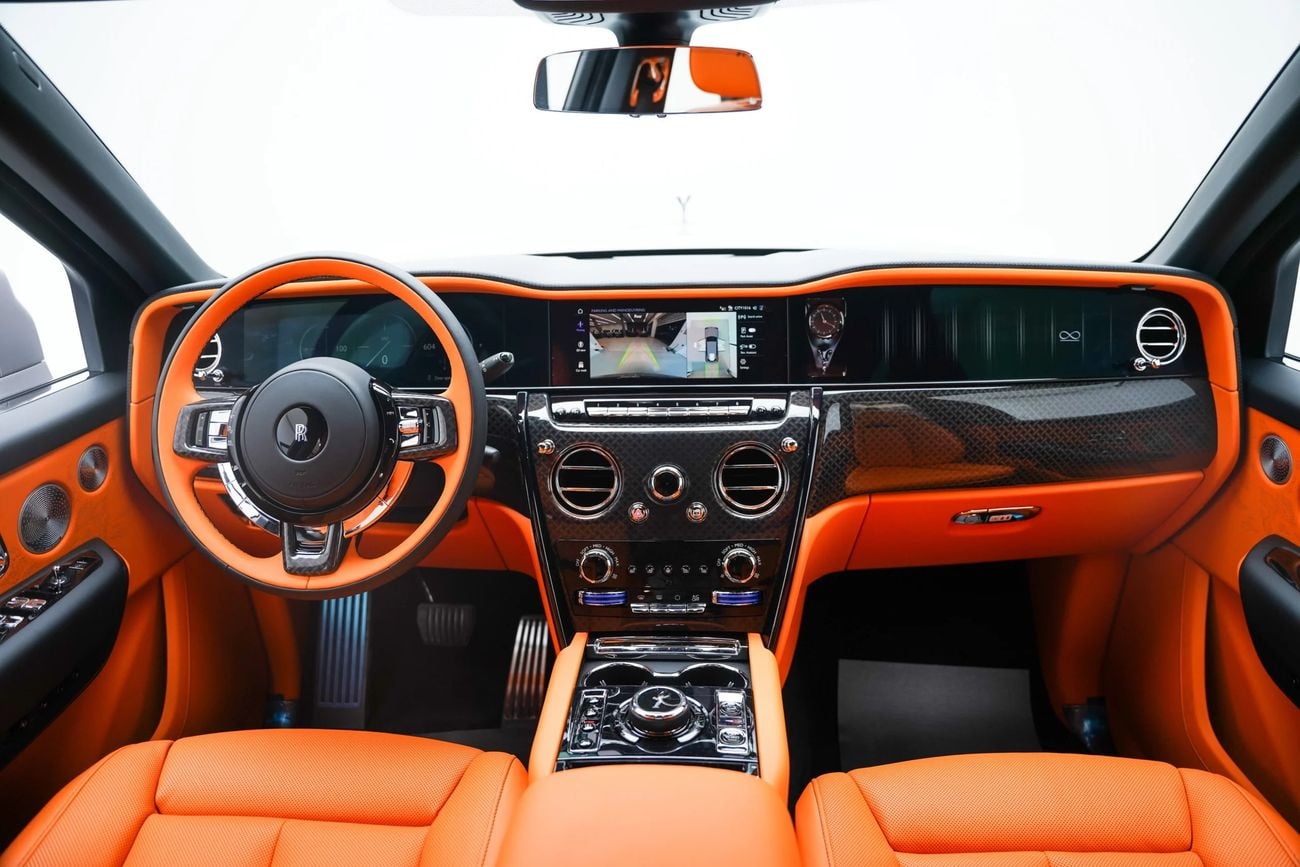 Rolls Royce Cullinan BLACK BADGE