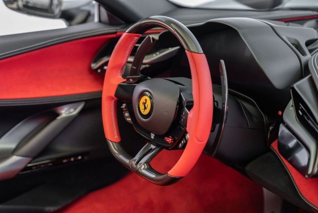 فيراري SF90 سبيدر