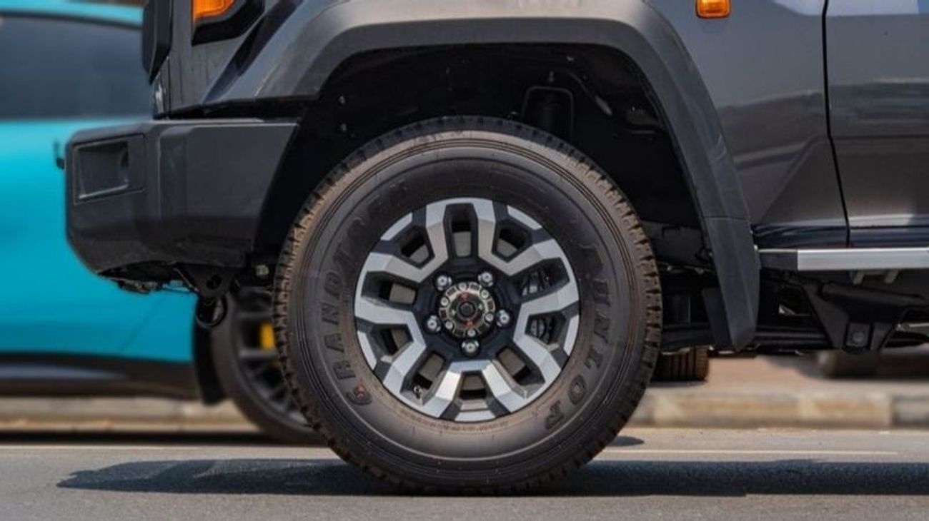 تويوتا لاند كروزر 70 2026 Toyota Land Cruiser LC76 4.0L AT Petrol Full Option (Gray)