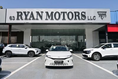 Toyota Camry Toyota Camry Premium 2.5L Hybrid Chinese, Model 2025, Color White