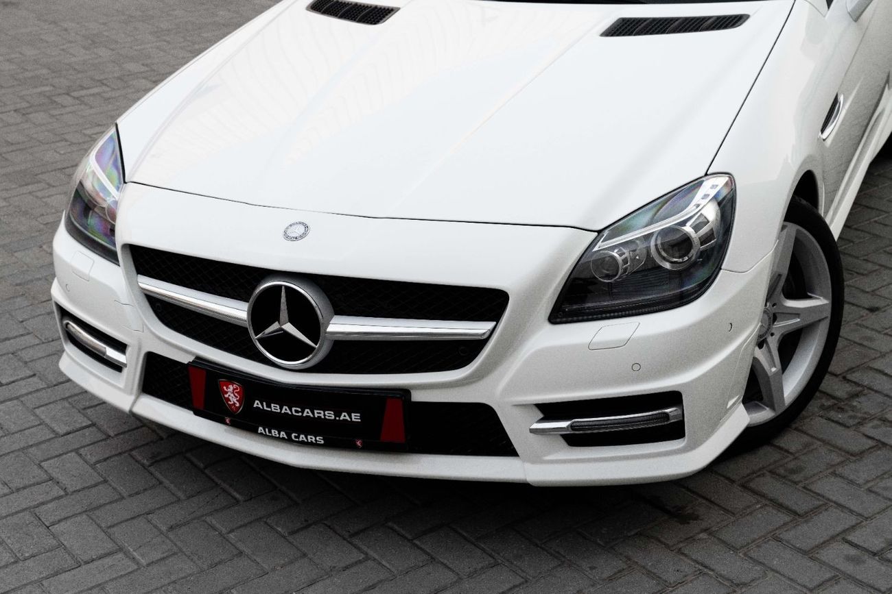 Mercedes-Benz SLK 200 200 | 2,019 P.M (4 Years)⁣ | 0% Downpayment | Pristine Condition!