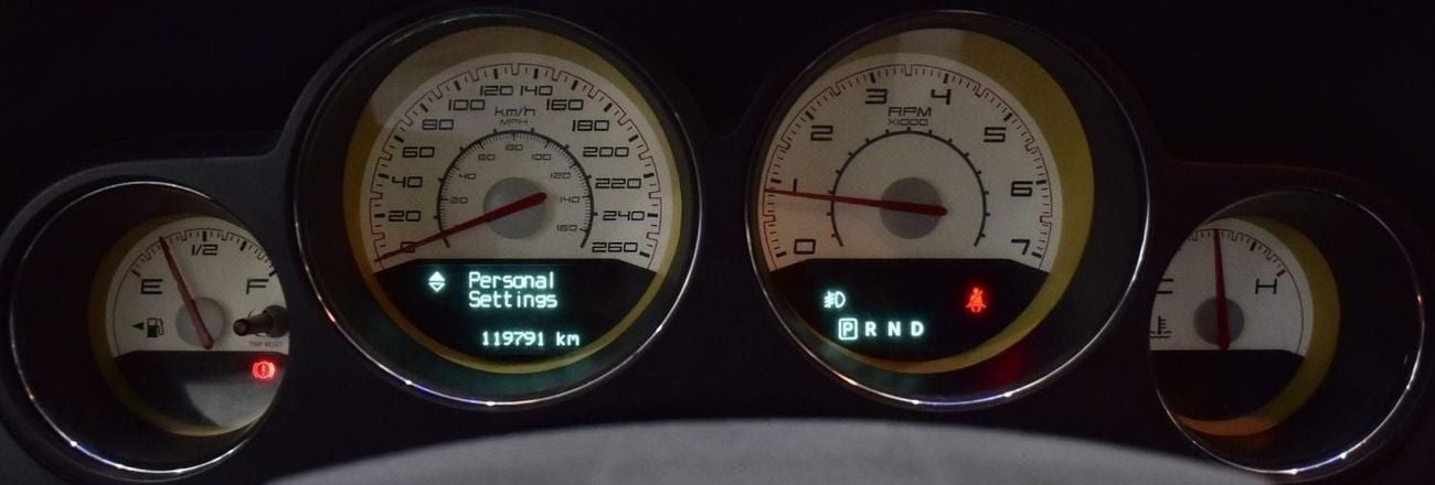 دودج تشالينجر EXCELLENT DEAL for our Dodge Challenger V6 ( 2014 Model ) in Black Color GCC Specs