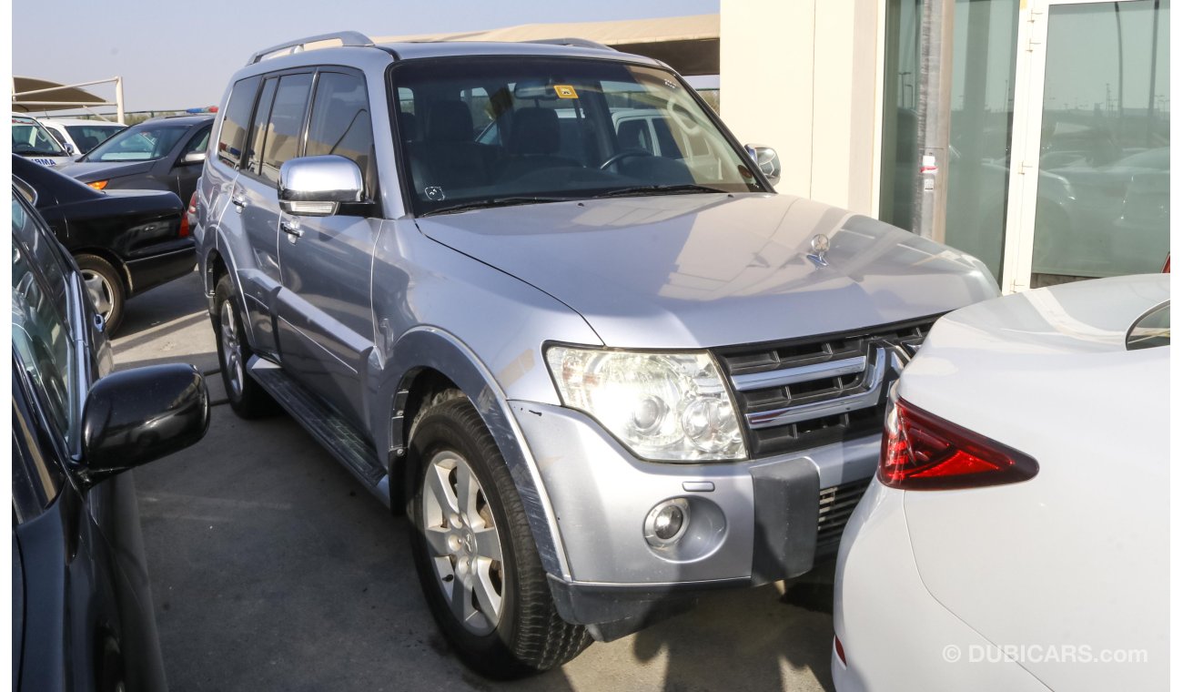 Mitsubishi Pajero GLS 3.8