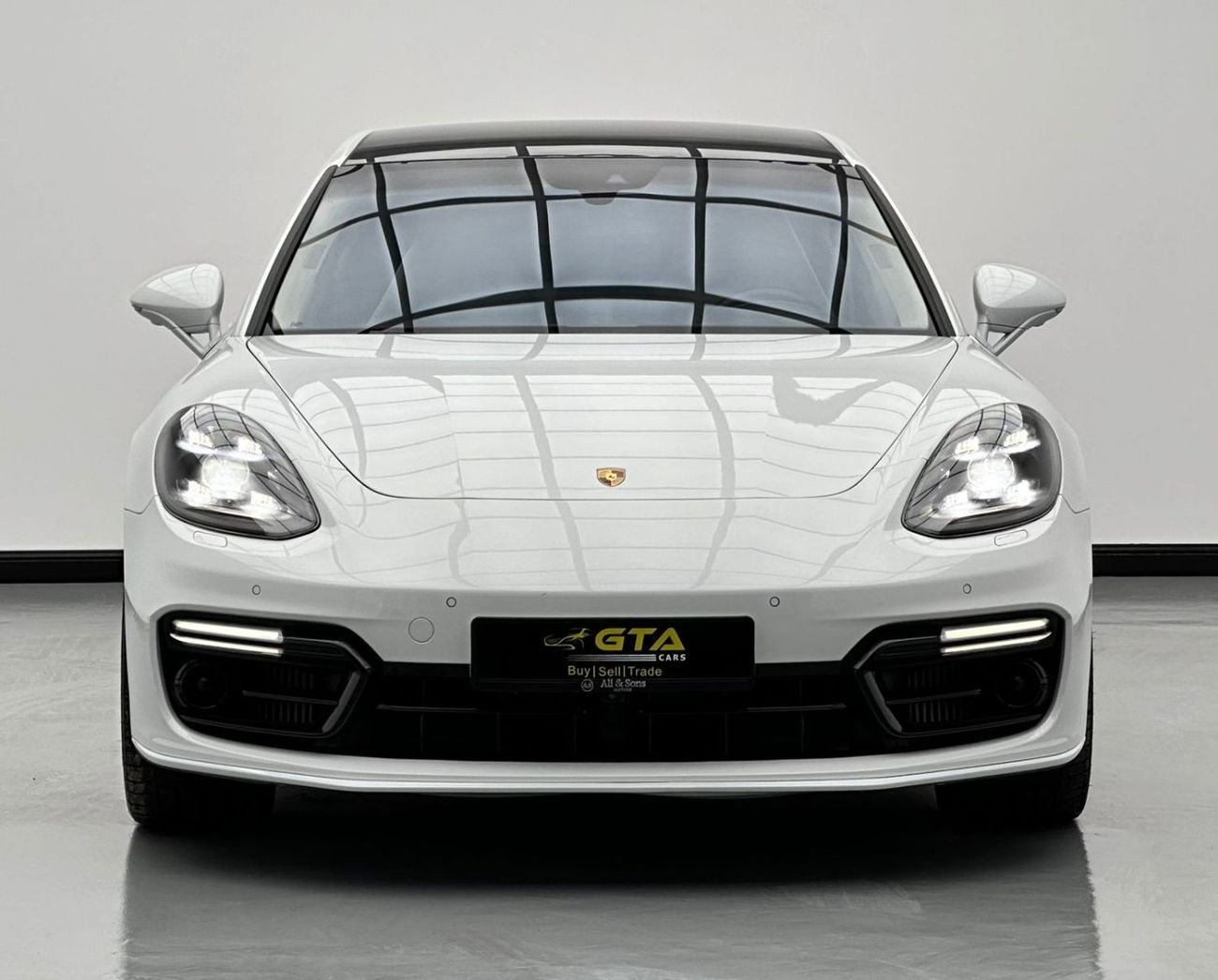 بورش باناميرا 2018 Porsche Panamera Turbo S E-Hybrid, 03/2027 Porsche Warranty, Porsche Full Service History, GCC