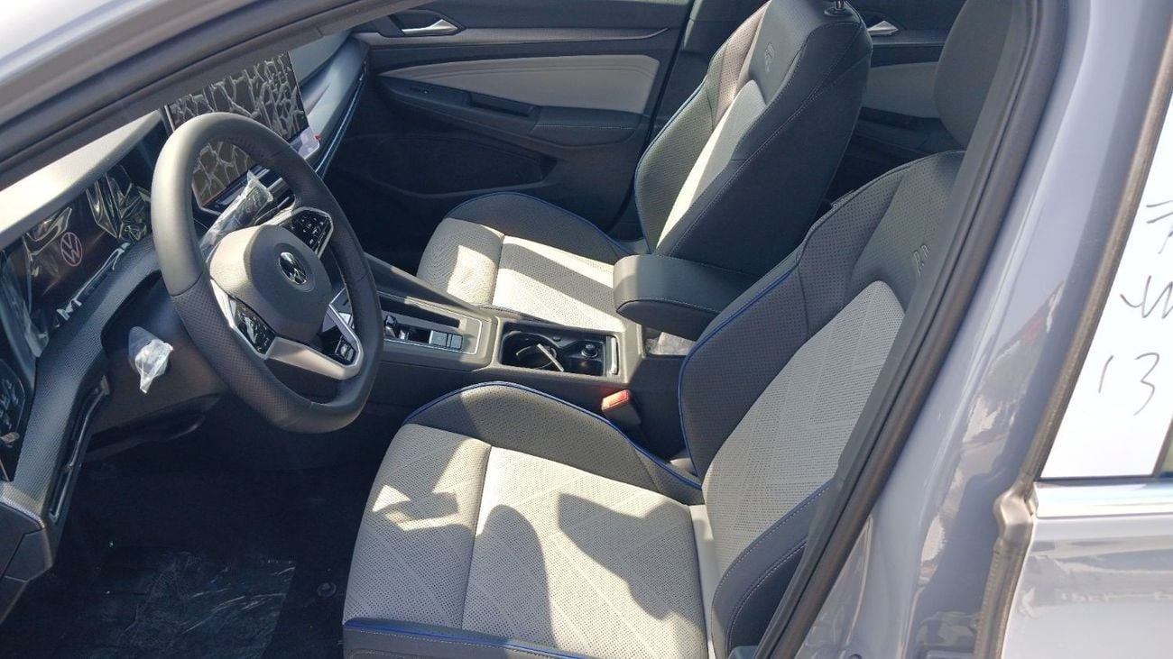 Volkswagen Golf Volkswagen Golf R-line1.5L Petrol Turbo 2024YM