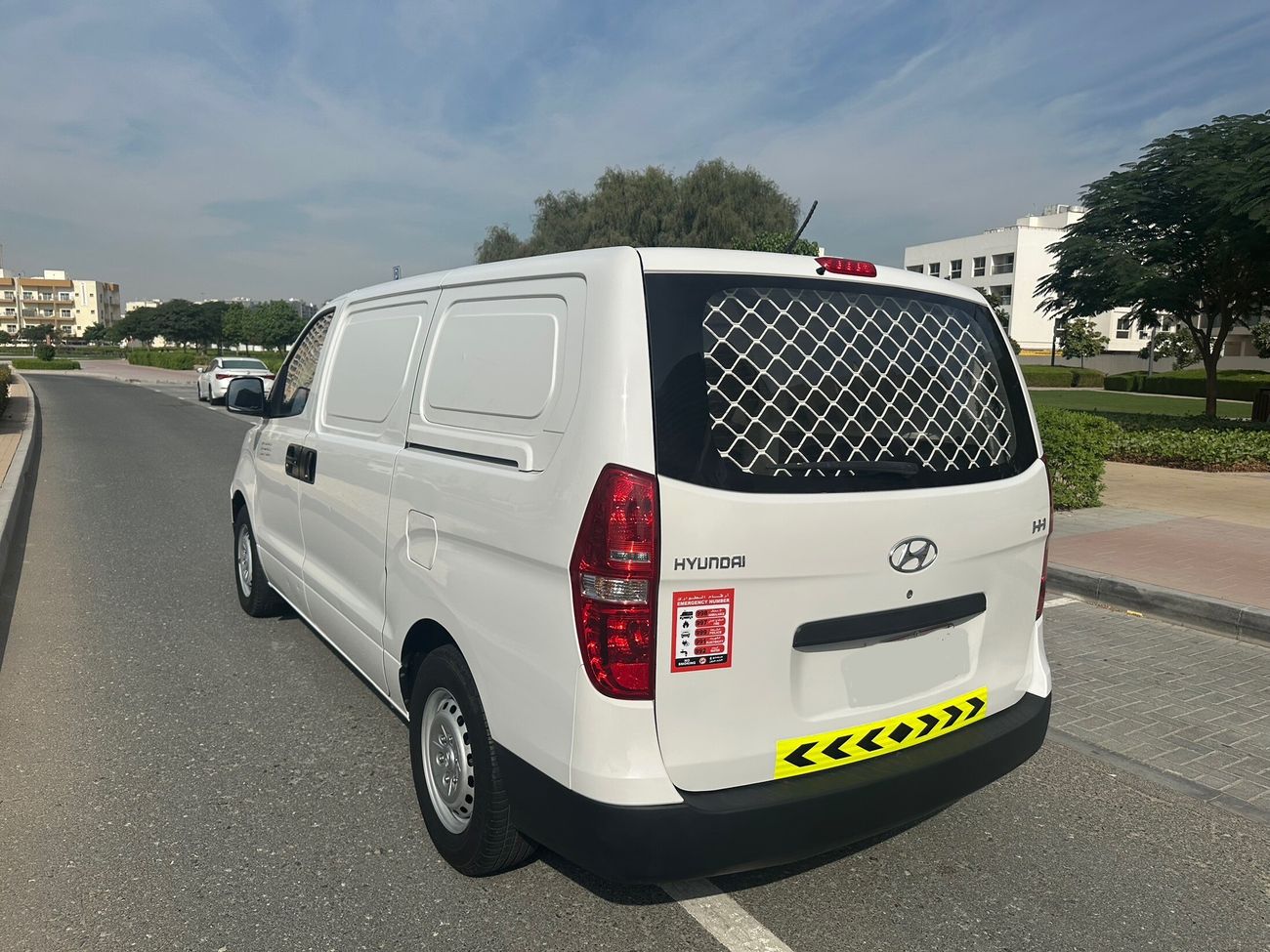 هيونداي H1 ستاريكس 2.4