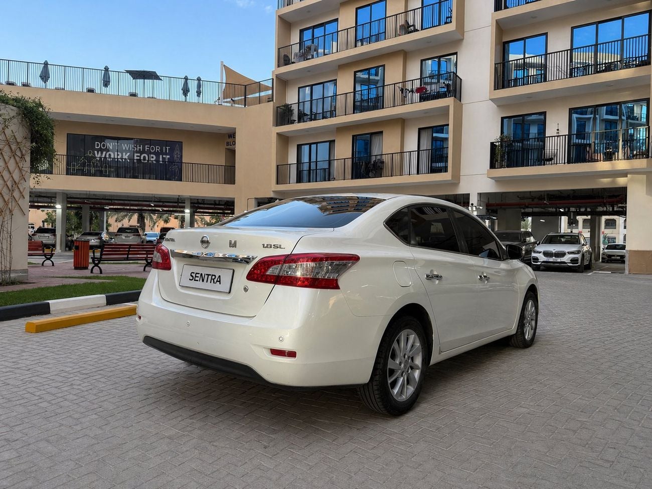 نيسان سنترا SL 1.8L