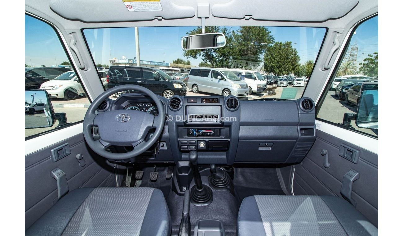 Toyota Land Cruiser Pick Up LAND CRUISER HZJ79 4.2L SC BASIC MANUAL WINDOW*EXPORT ONLY*