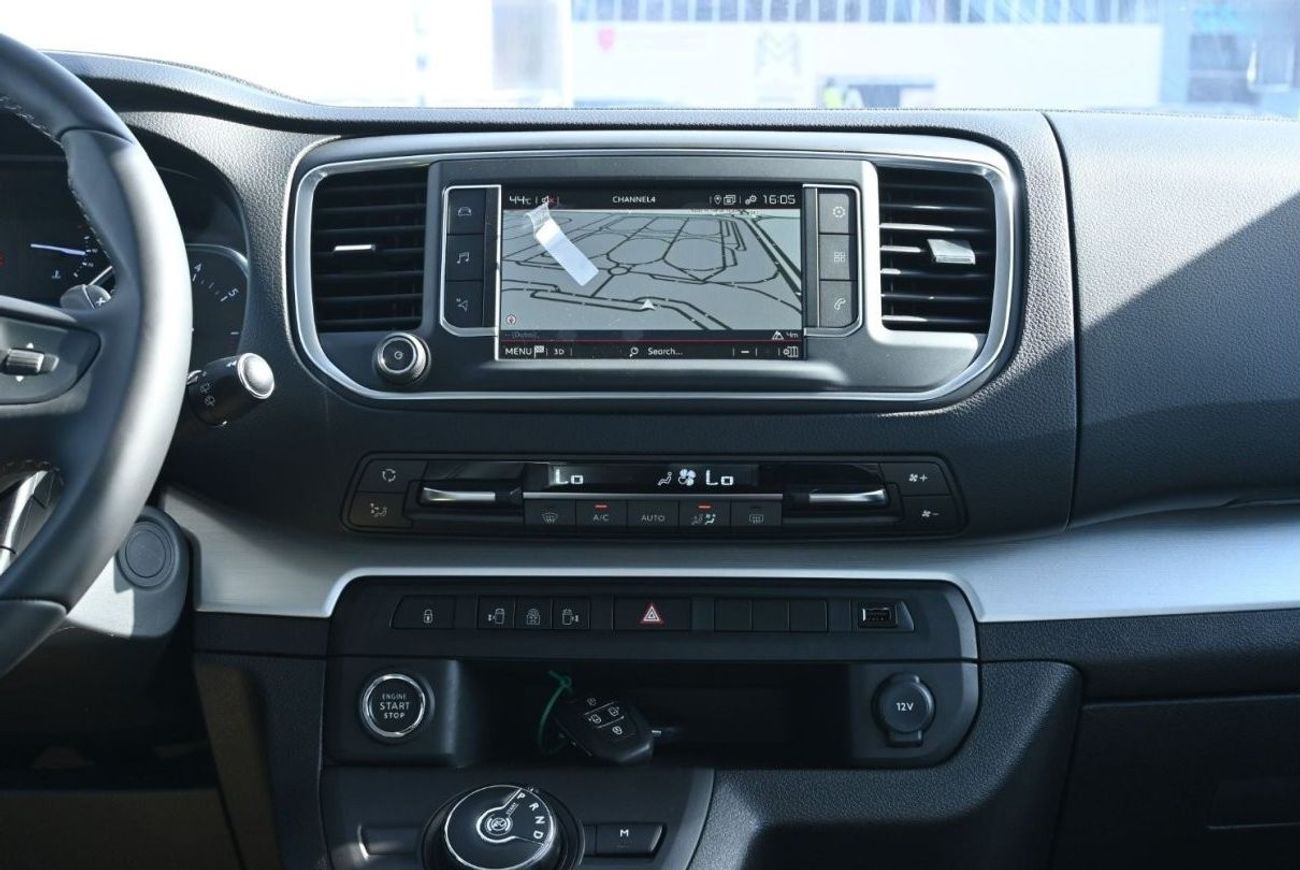 Citroen Spacetourer Citroen Spacetourer Business Lounge Van 2.0L FWD, 5 Doors, Color Black, Model 2024