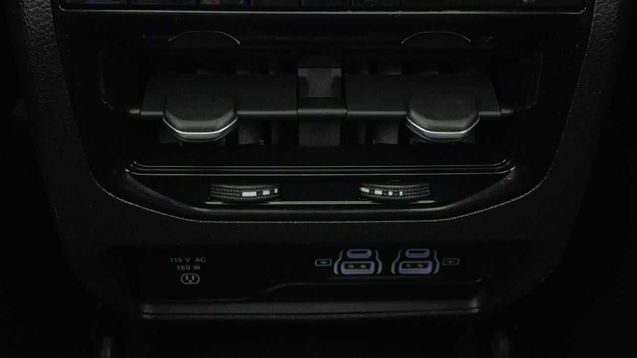 Jeep Cherokee Unlimited Sahara 3.2L 2023 LIMITED | AED 2082/Month | 0 DP | 30 Day Return | Warranty