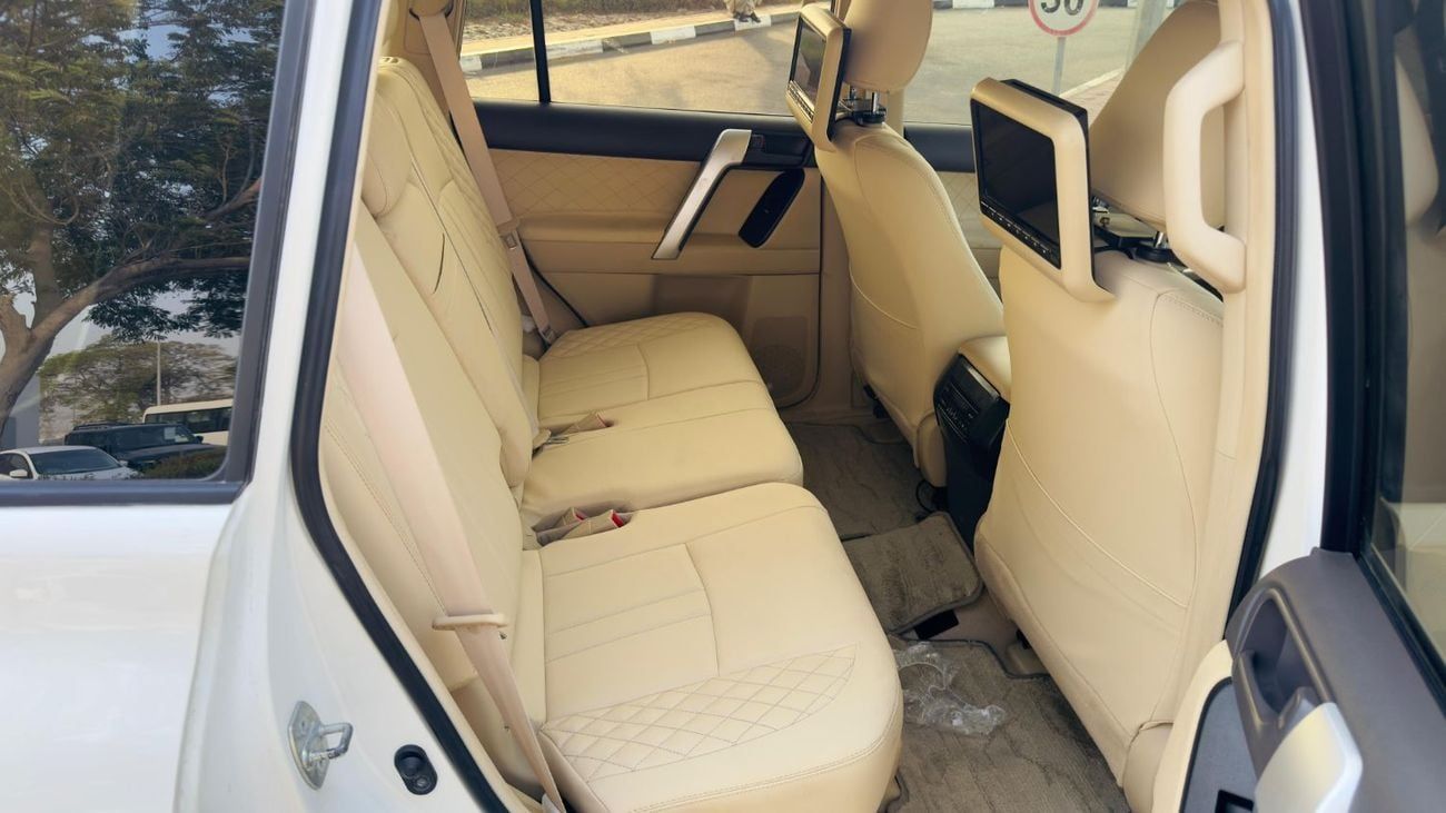 تويوتا برادو GOOD CONDITION | PETROL | 2.7L | LEFT-HAND-DRIVE | AUTOMATIC TRANSMISSION | 360 VIEW CAMERA