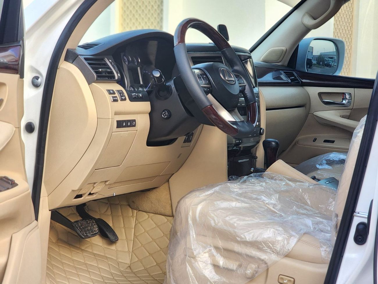 لكزس LX 570 upgrade to 2021