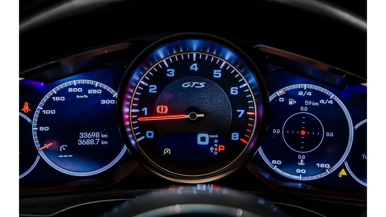 Porsche Cayenne 2023 Porsche Cayenne GTS Coupe, 2025 Porsche Warranty, Full Service History, Low KMs, GCC