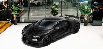 Bugatti Chiron 8.0L W16 Quad-Turbo Engine
