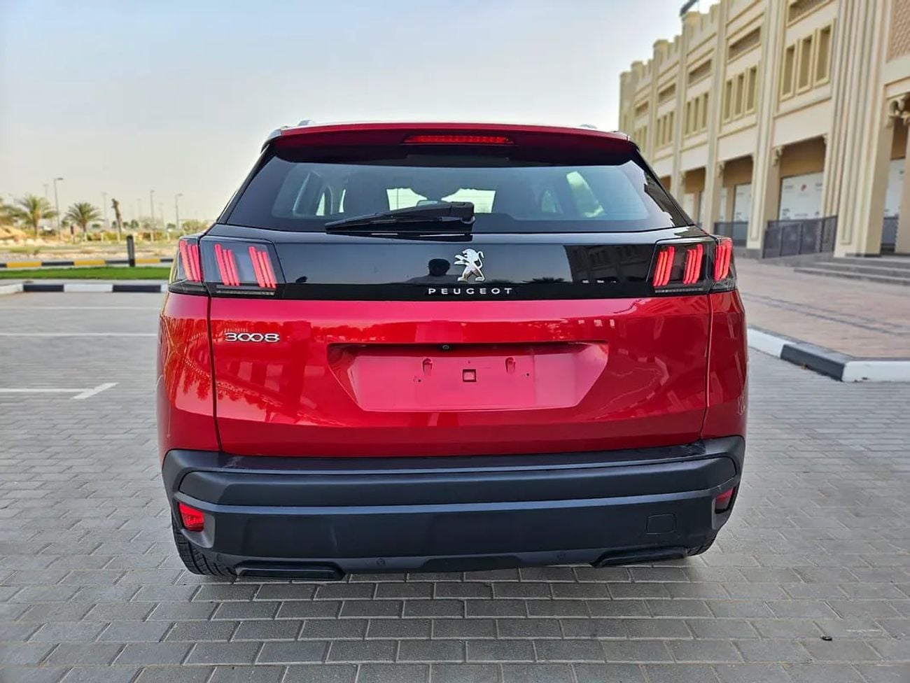 بيجو 3008 Active Plus | GCC Specs | Premium Condition Low KM Mid Sized SUV With Bank Loan