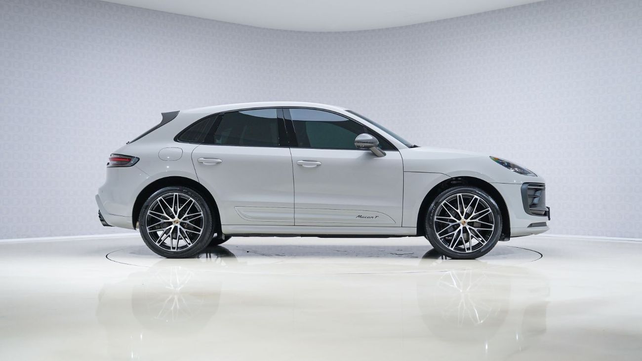Porsche Macan T PDK - Warranty until April 2025 - Approved Prepared Vehicle