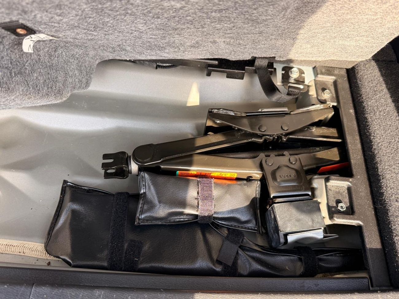 Nissan Armada Full option | Sunroof | Radar | Nismo 2019