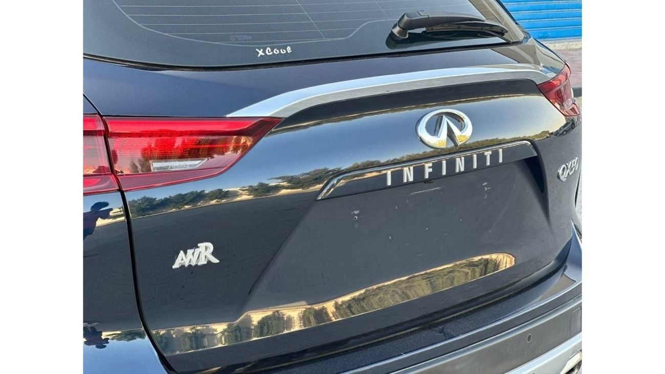 Infiniti QX50 Luxe Essential Proassist Autograph