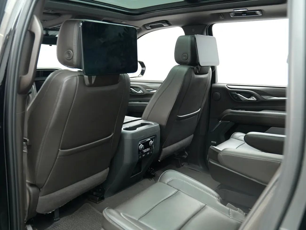 GMC Yukon DENALI | GCC Specs | Low Mileage | Warranty