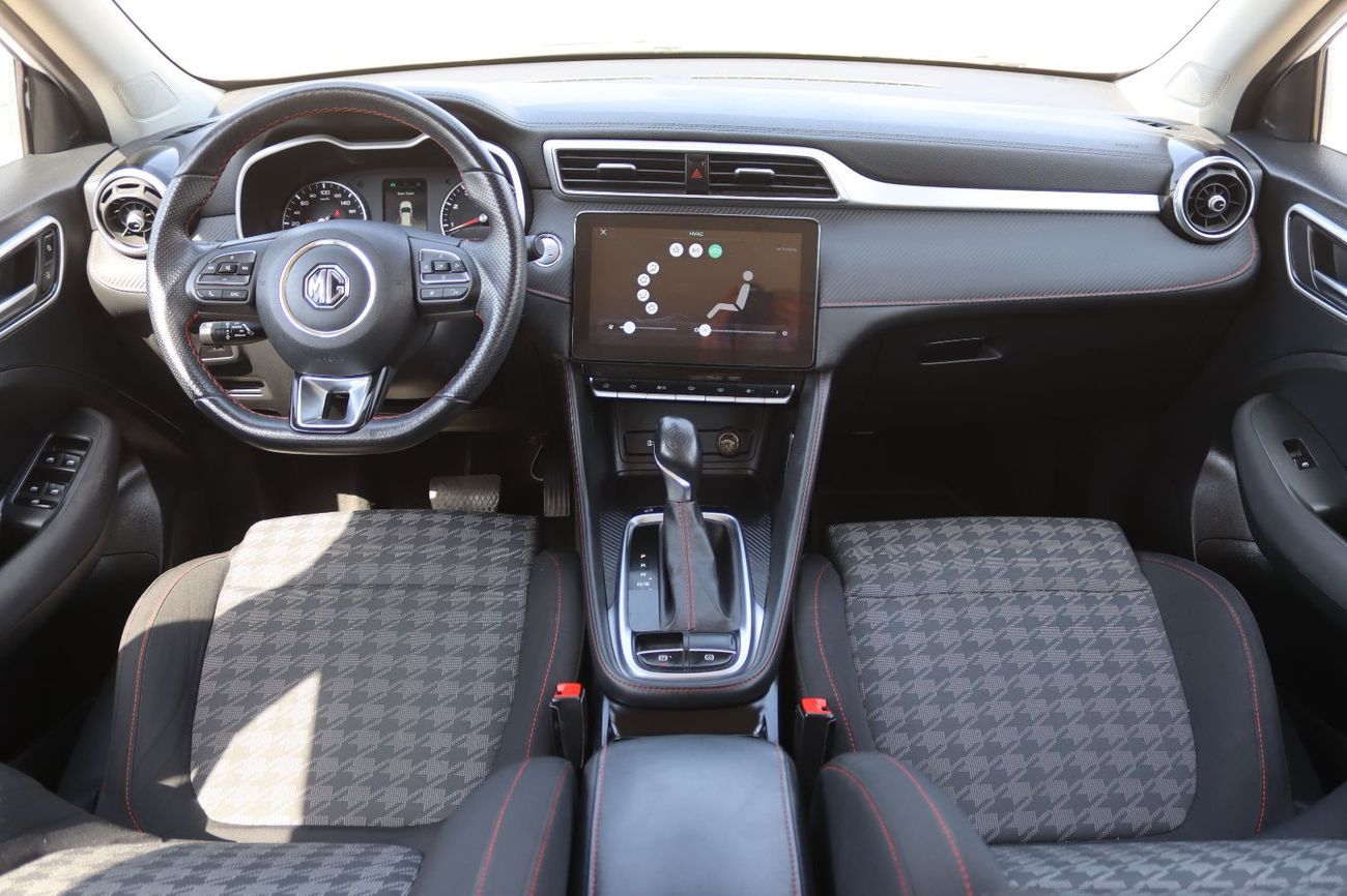 MG ZS Std 1.5L MG ZS - 2022 - GCC - Accident-Free - 1.5L - Low Mileage - Excellent Condition