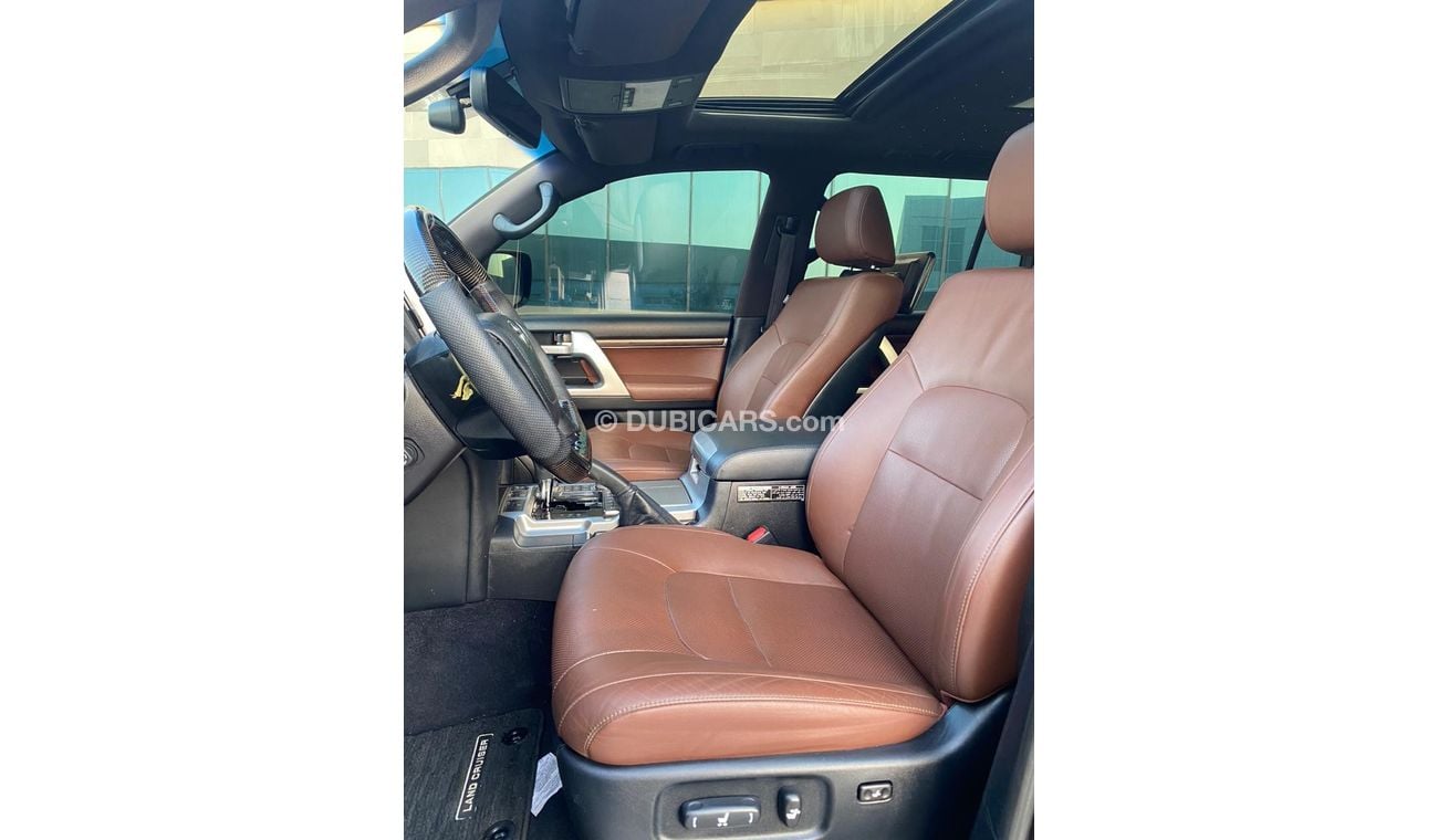 Toyota Land Cruiser VXR