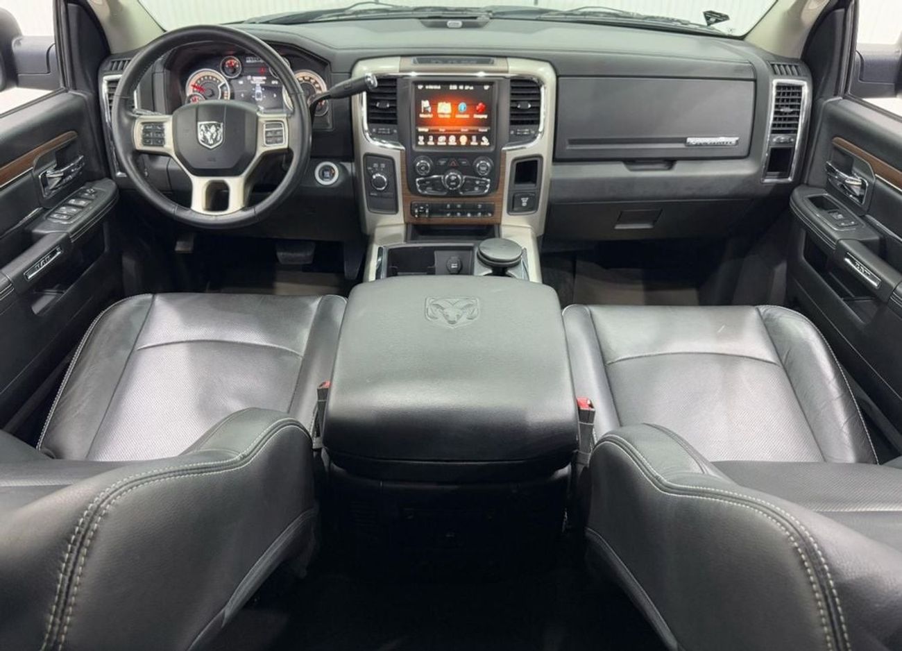 RAM 2500 Laramie 2500 Heady Duty 2015 RAM Laramie 2500 Heavy Duty, Full Service History, Very Low Kms, 6.4L H