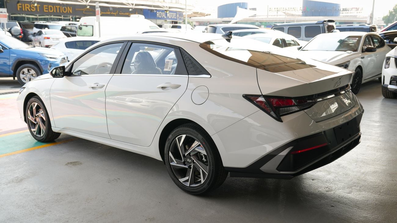 هيونداي إلانترا