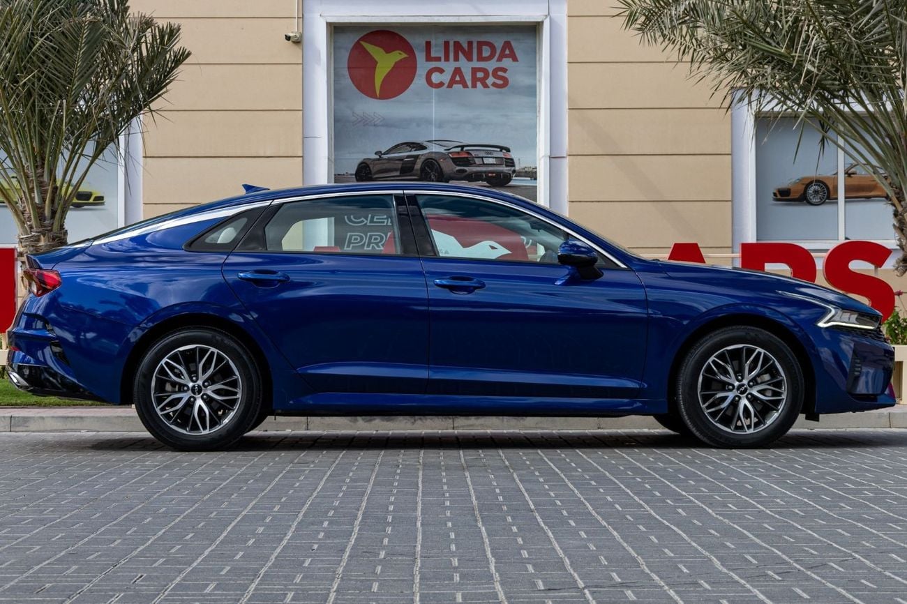 كيا K5 2.0L LX Kia K5 2023 GCC under Agency Warranty with Flexible Down-Payment.