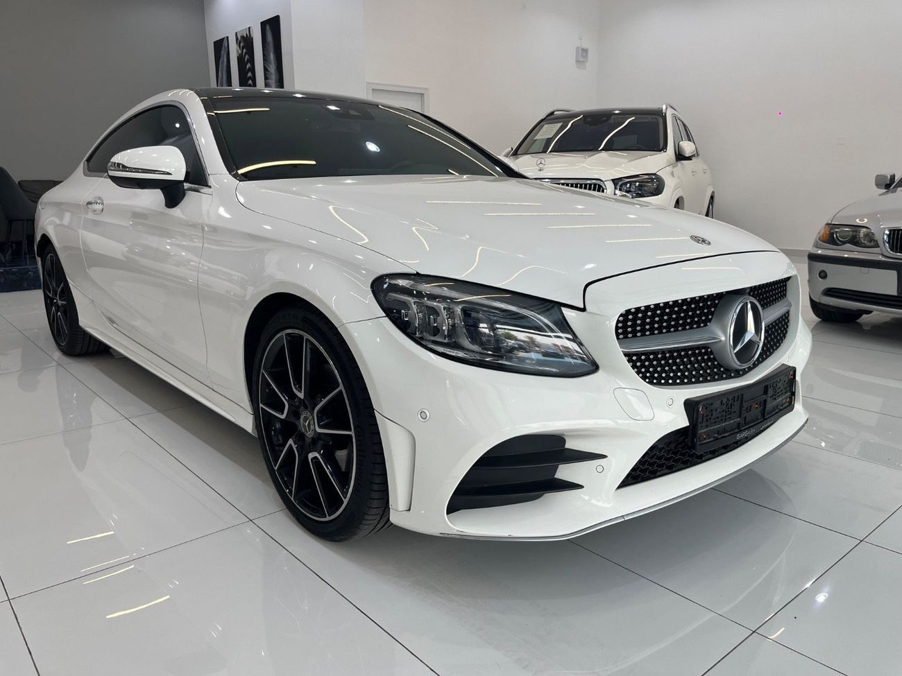 مرسيدس بنز C 200 Premium 2.0L